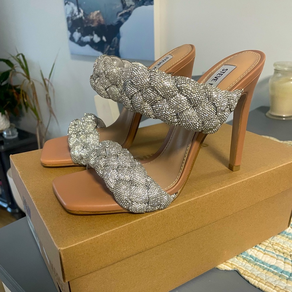 Steve Madden Women’s Kenley Rhinestone Heels size 7